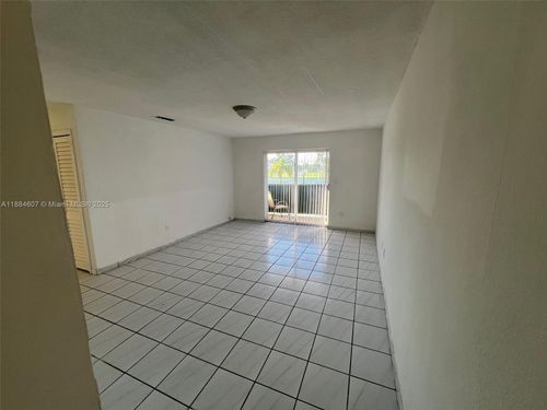 1-887 W 29th St, Hialeah, FL, 33012-5648 | Card Image