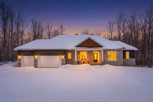 124 James Andrew Way, Beckwith, ON, K7A4S7 | Card Image