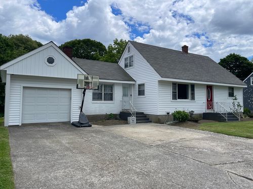 46 Hanley Rd, Somerset, MA, 02725-1918 | Card Image
