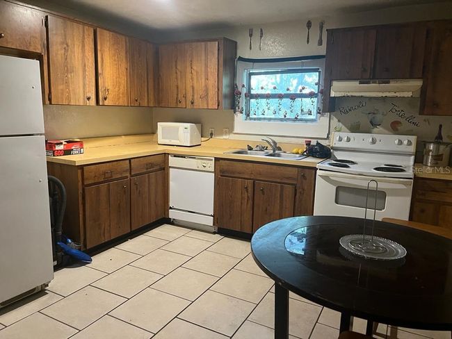 808 Randall St, House other with 4 bedrooms, 2 bathrooms and null parking in ORLANDO FL | Image 6