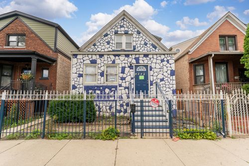 2242 N Keystone Ave, CHICAGO, IL, 60639-3728 | Card Image