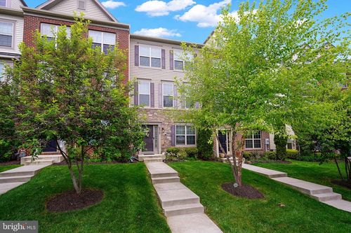 9317 Geaton Park Pl, LANHAM, MD, 20706-2683 | Card Image