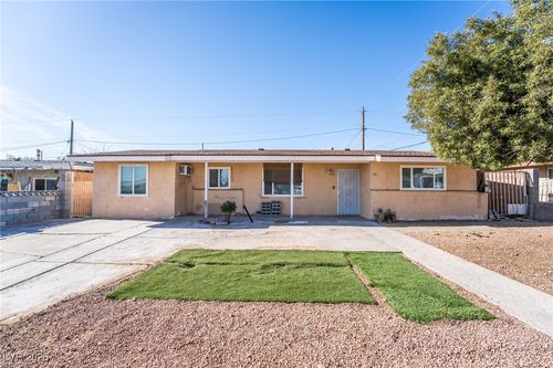1109 Tumbleweed Ave, Las Vegas, NV, 89106-1423 | Card Image