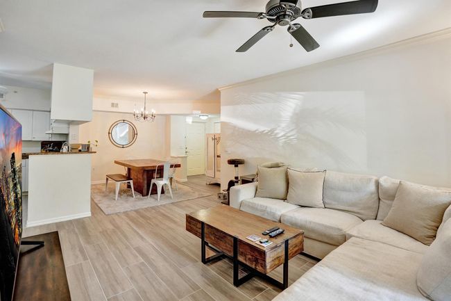 2113 Tuscany Way, Condo with 2 bedrooms, 2 bathrooms and null parking in Boynton Beach FL | Image 17