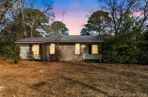 3726 Pioneer Dr, Hope Mills, NC, 28348-9348 | Card Image