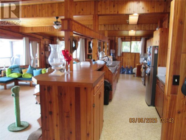 5305 Meadow Creek Cres, House other with 4 bedrooms, 3 bathrooms and 5 parking in Celista BC | Image 20