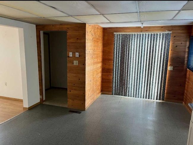 1 Selkirk Avenue, House other with 4 bedrooms, 2 bathrooms and 1 parking in Hughenden AB | Image 5