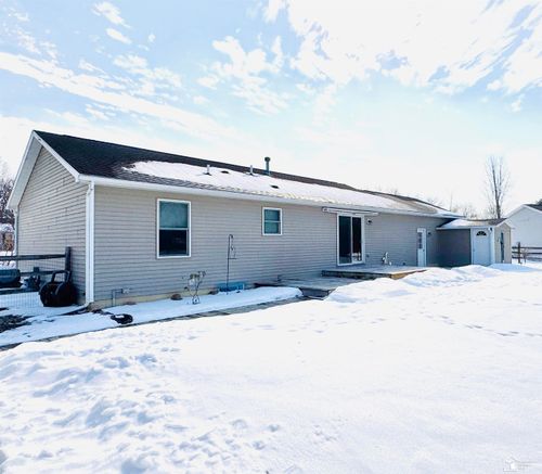 1826 Oak Leaf Dr, Adrian, MI, 49221-1167 | Card Image