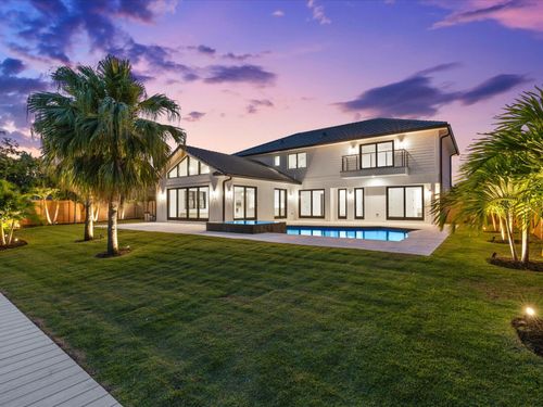 8 Leeward Cir, Tequesta, FL, 33469-2024 | Card Image