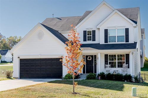 1013 Vardon Meadows Dr, Union, MO, 63084-4627 | Card Image