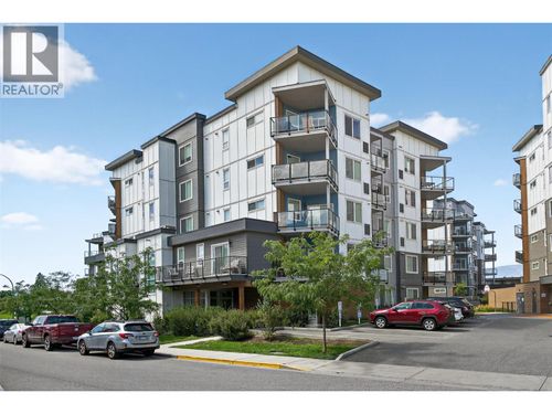 501-3638 Mission Springs Dr, Kelowna, BC, V1W0B3 | Card Image