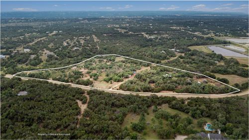 204 E Lakeshore Dr, Dripping Springs, TX, 78620-3195 | Card Image