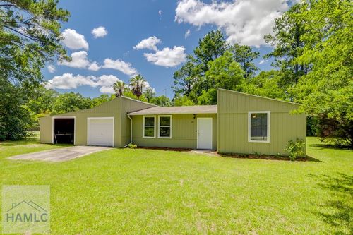200 Shumantown Rd, Ellabell, GA, 31308-6227 | Card Image