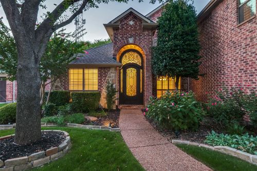 5131 Pond View Ln, Fairview, TX, 75069-6860 | Card Image