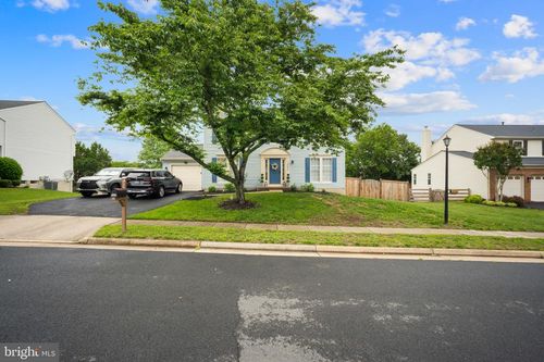 20646 Breeders Run Ct, ASHBURN, VA, 20147-3613 | Card Image