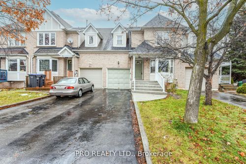 22 Desert Sand Dr, Brampton, ON, L6R1V5 | Card Image