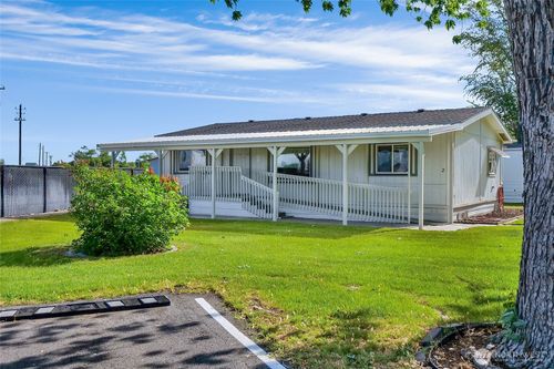 2-3131 W Wapato Drive, Moses Lake, WA, 98837 | Card Image