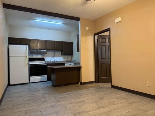 21-226 Cherry St, Levelland, TX, 79336-4834 | Card Image
