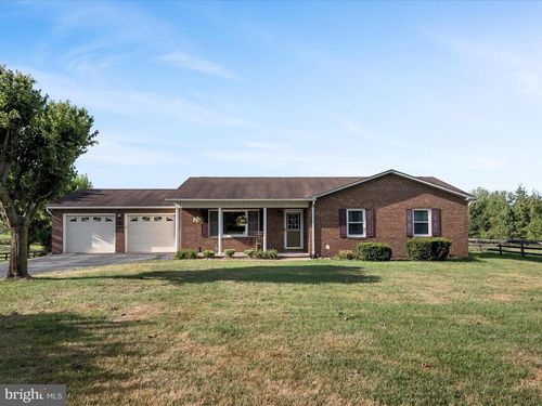 974 Melvin Rd, Shenandoah Junction, WV, 25442-4561 | Card Image
