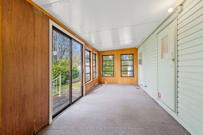 327 - 285 Crydermans Sideroad, House other with 2 bedrooms, 1 bathrooms and 2 parking in Georgina ON | Image 14