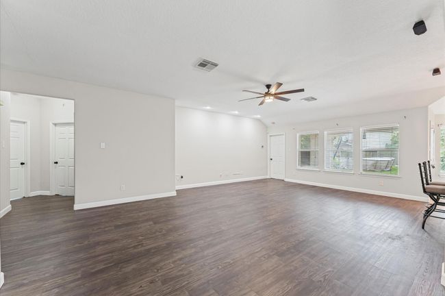 1907 Vineyard Hill Ct, House other with 3 bedrooms, 2 bathrooms and 2 parking in Pearland TX | Image 16