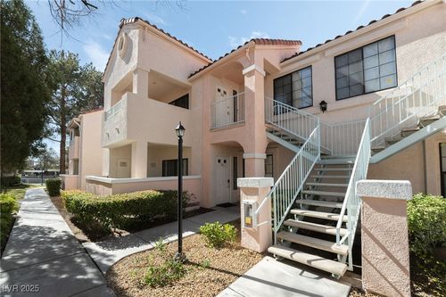 106-4861 S Torrey Pines Dr, Las Vegas, NV, 89103-4462 | Card Image