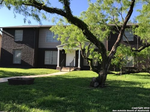 175 Harrigan Ct, Alamo Heights, TX, 78209-6383 | Card Image