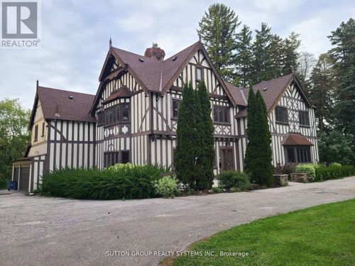 13284 Bathurst St, King City, ON, L7B1K5 | Card Image