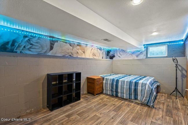 404 W Mullan Ave, House other with 4 bedrooms, 2 bathrooms and null parking in Kellogg ID | Image 23