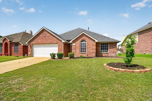 3412 Kalgary Court, Fort Worth, TX, 76179 | Card Image