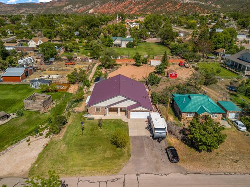 45 S 300 W, Parowan, UT, 84761-7817 | Card Image