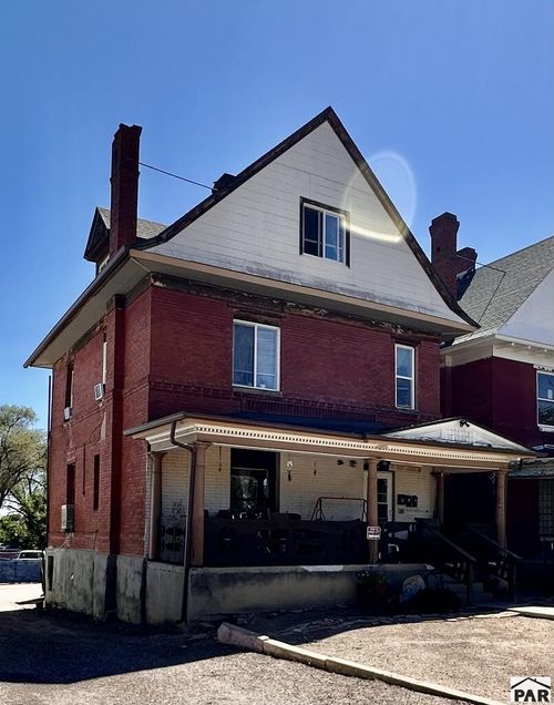 208 N Bradford Ave, Pueblo, CO, 81003-3324 | Card Image