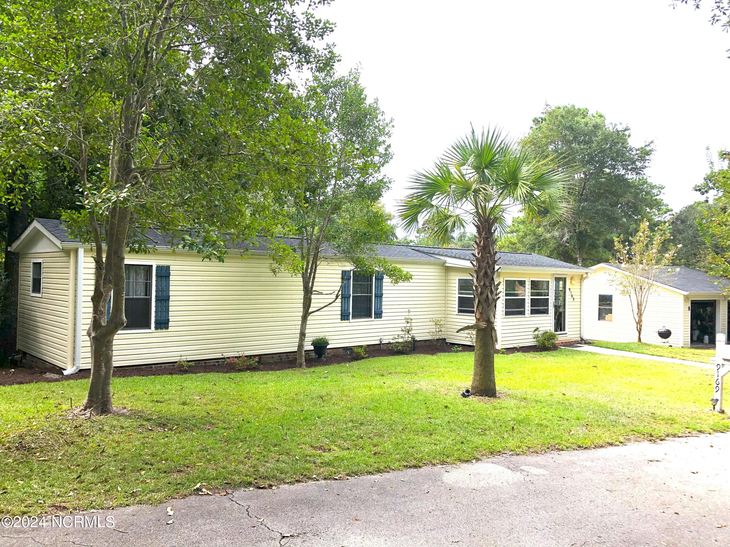 Calabash Dr, Calabash, NC 28467