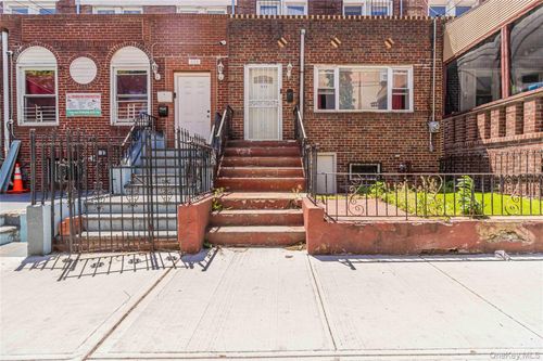806 New Jersey Ave, Brooklyn, NY, 11207-7006 | Card Image