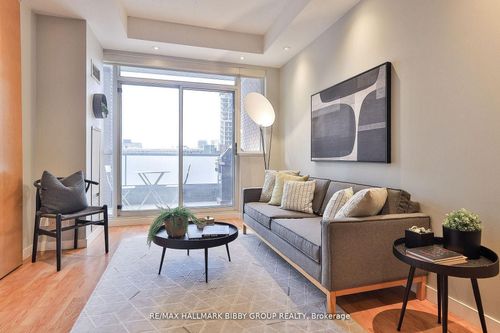 322-1 Shaw St, Toronto, ON, M6K0A1 | Card Image