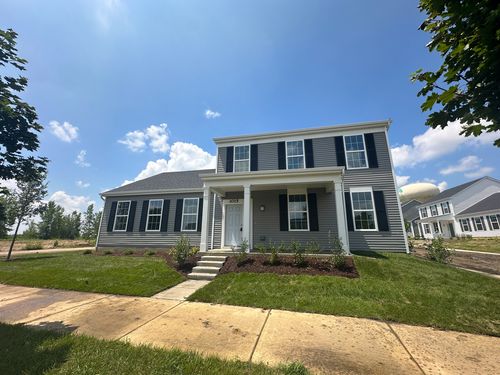 1015 Celebration Dr, Aurora, IL, 60504-4507 | Card Image