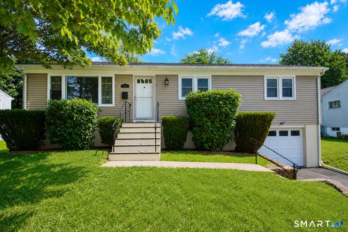 76 Jessie Dr, West Haven, CT, 06516-6530 | Card Image