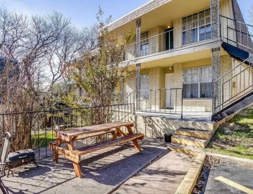 3-5201 Curzon Ave, Fort Worth, TX, 76107-6079 | Card Image