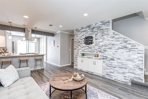 15-23113 Cherry S, Irvine, CA, 92612-2314 | Card Image