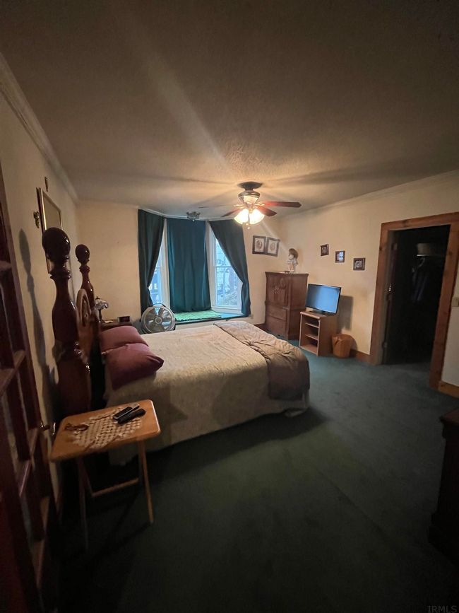 102 W Lyons St, House other with 2 bedrooms, 1 bathrooms and null parking in Swayzee IN | Image 7