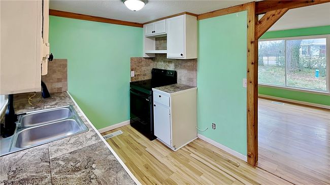 16657 Joy Loop, House other with 2 bedrooms, 1 bathrooms and null parking in Lowell AR | Image 6