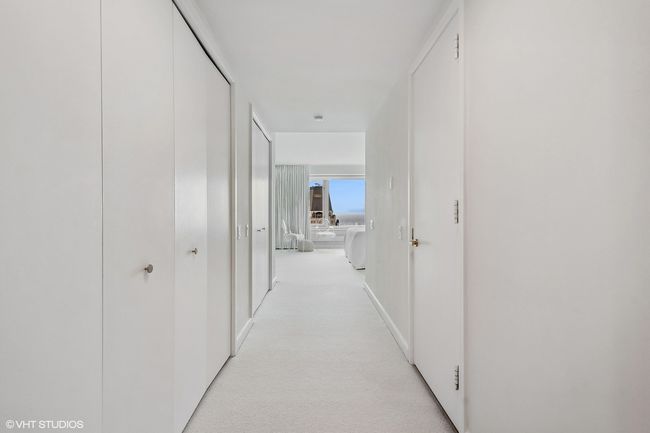 APT-5305 - 132 E Delaware Pl, Condo with 2 bedrooms, 2 bathrooms and 2 parking in Chicago IL | Image 14