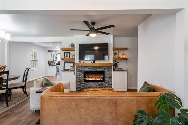 2189 Gordon Cir Se, House other with 4 bedrooms, 3 bathrooms and 2 parking in Smyrna GA | Image 10