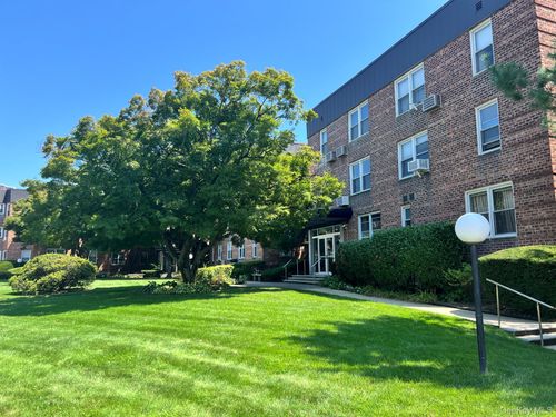 6a-530 Dubois Avenue, Hempstead, NY, 11581 | Card Image