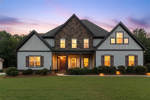 325 Ivy Ln, Senoia, GA, 30276-1585 | Card Image