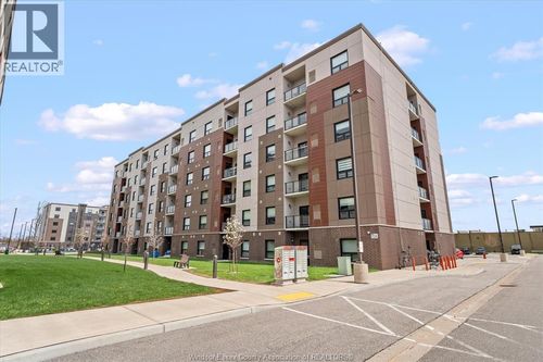 610-728 Brownstone, Lakeshore, ON, N9K0C4 | Card Image