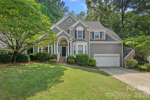 8414 Summerfield Ln, Huntersville, NC, 28078-6863 | Card Image