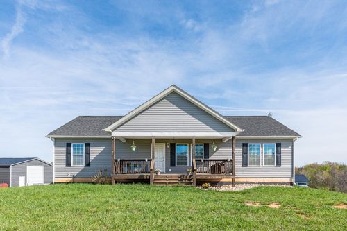 3570 Rock Cliff Rd, Bedford, VA, 24523-4558 | Card Image