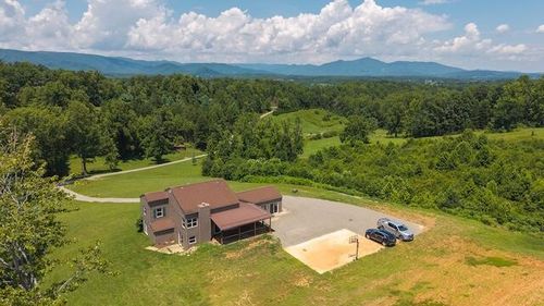 6000 Ferrum Mountain Rd, Callaway, VA, 24067-5330 | Card Image