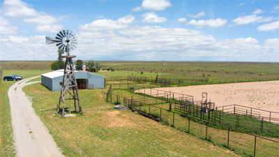 523 Simmons Road, Home with 3 bedrooms, 2 bathrooms and null parking in Stanley NM | Image 2